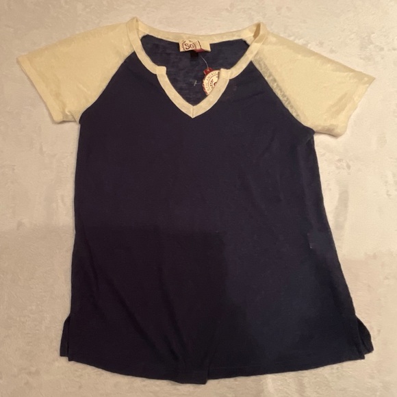 Women’s So Juniors’ Extra Small Blue and White Knit Top New With Tags - Picture 5 of 10